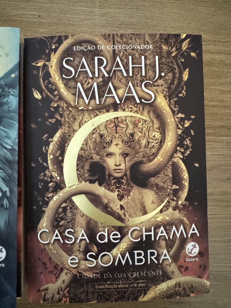Trilogia Cidade da Lua crescente de Sarah J.Maas