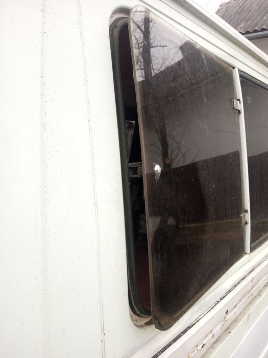 Продам бус Рено трафік