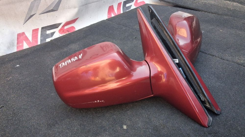 Дзеркало заднього виду праве  Hyundai Terracan 5 pin