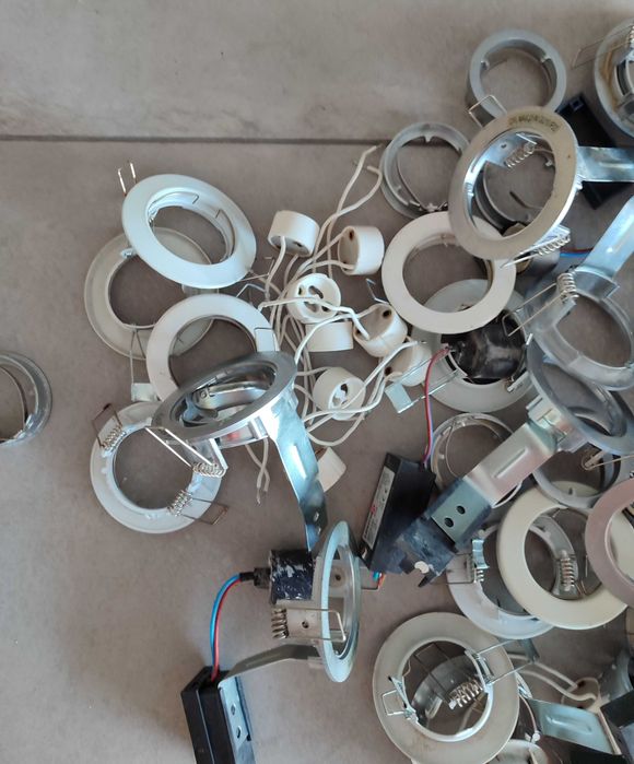 FOCOS Lote Cerca 30 Focos