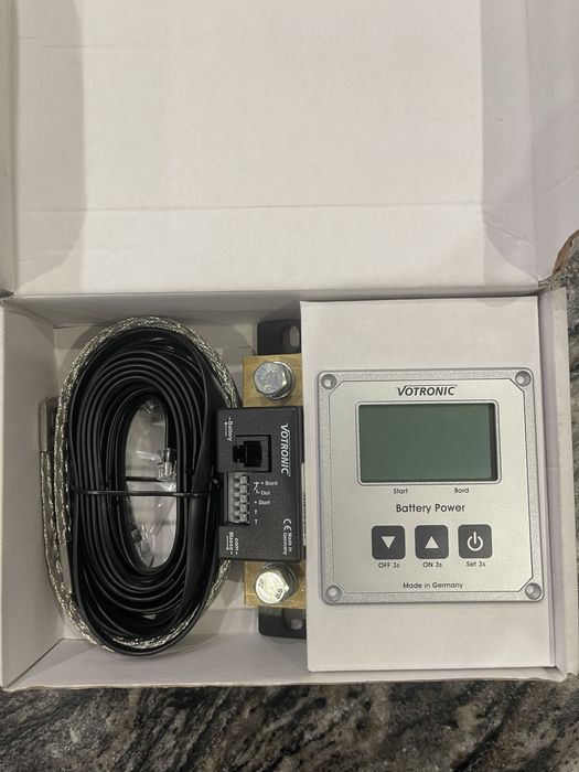 Votronic LCD Battery Computer 200S komputer bateryjny do kampera