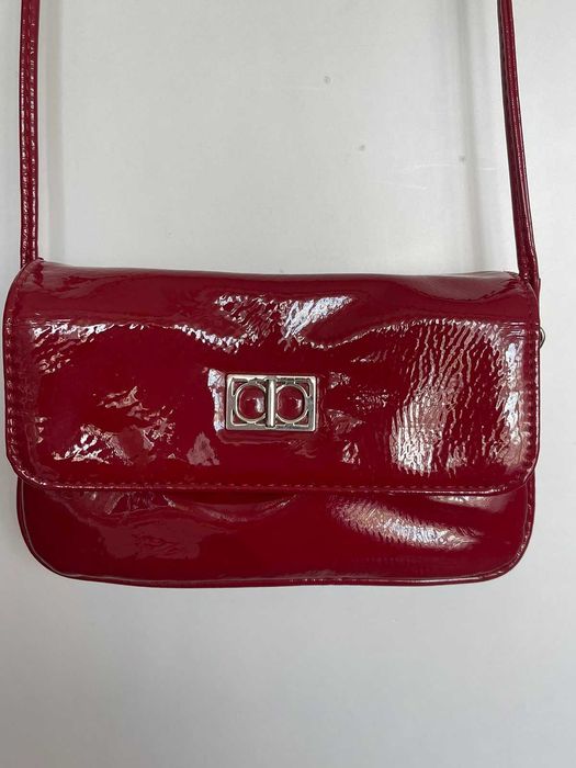 Сумка жіноча лакова нова