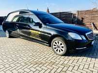 Mercedes-Benz Klasa E Karawan Pogrzebowy
