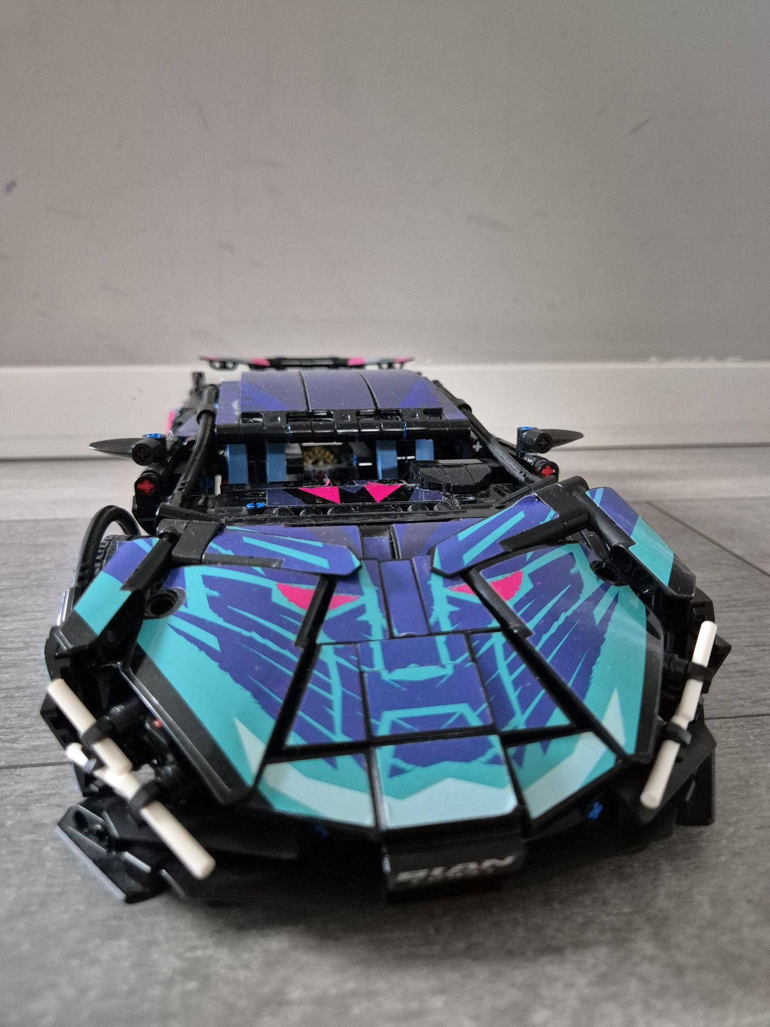Cyberpunk Block Racing LAM 1:14