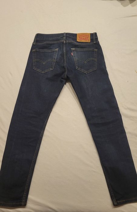 Jeansy Levis 512