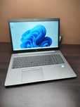 Laptop 15,6" HP ZBook 15u G5 - i5-8250U/Raden WX3100/16GB RAM/512SSD