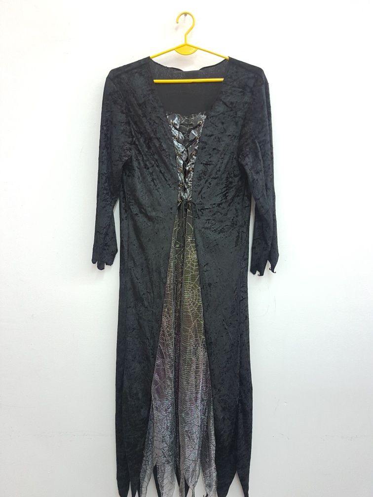 Sukienka przebranie czarownica wiedźma rozmiar uniwersalny. A722