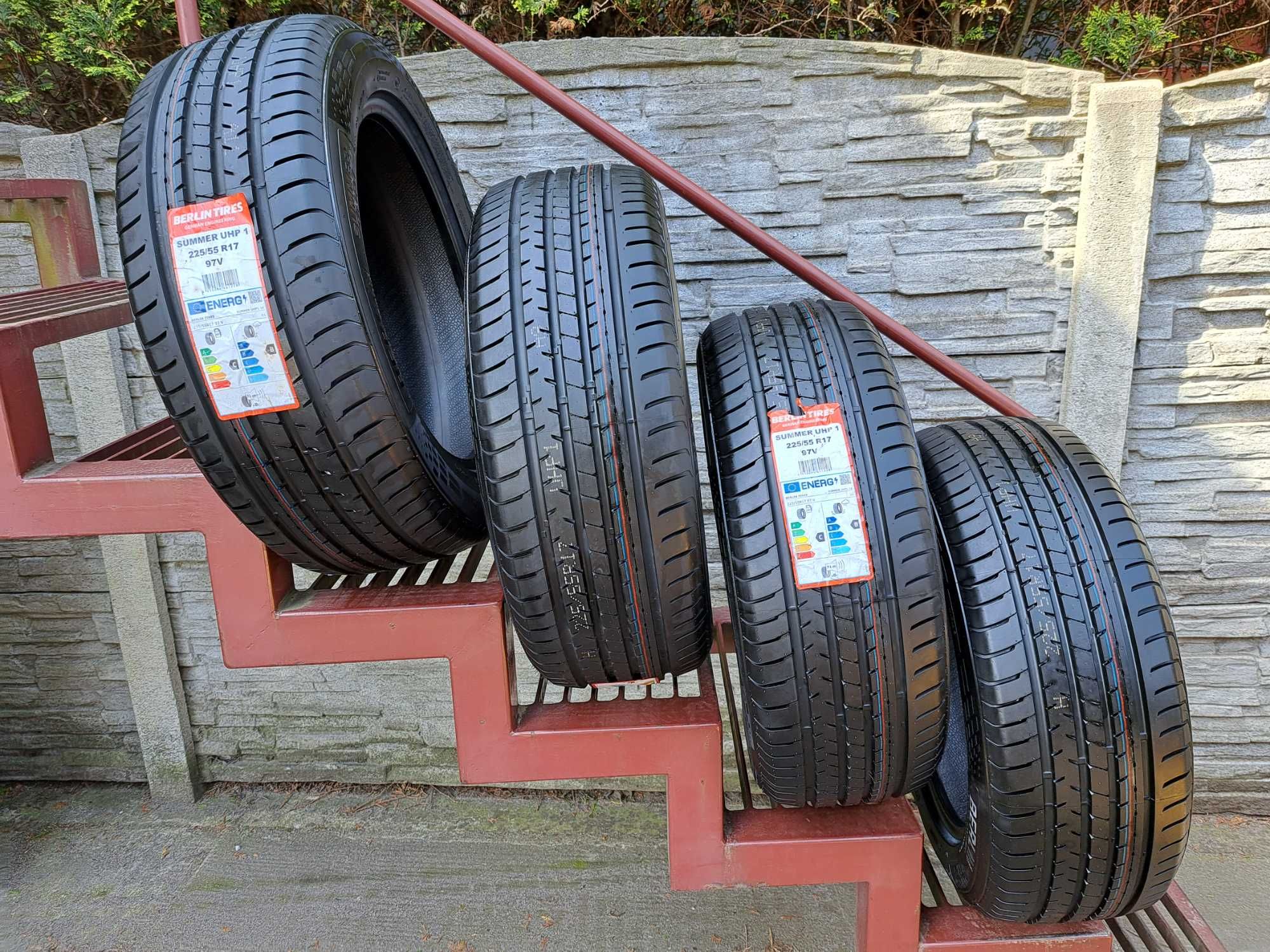 4 Opony NOWE letnie 225/55 R17 Berlin Tires Montaż i wyważanie Gratis!