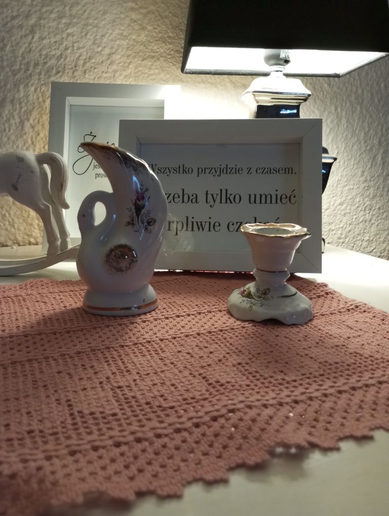 Świecznik i wazonik - porcelana Chodzież