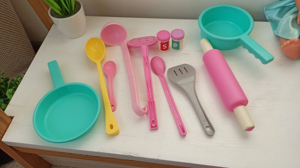 Набір  брендового дитячого посуду battat, іграшковий посуд