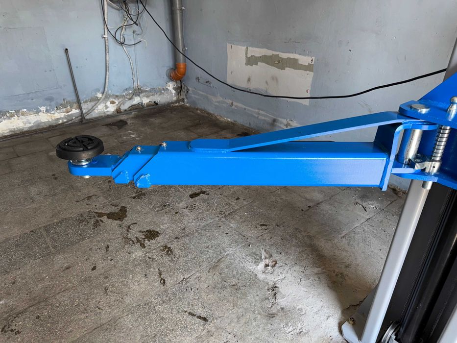 Універсальний автомобільний підйомник для легкових та бусів - 5т