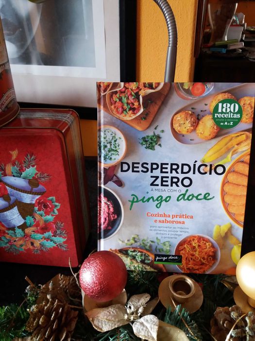 Livros revistas alemãs inglesas portuguesas