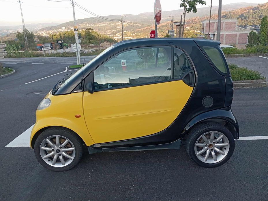 Smart gasolina com avaria ler anuncio
