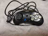 Sega Megadrive/Genesis 16 bit gamepad.
