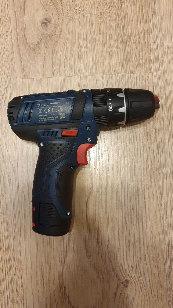 Wkrętarka udarowa Bosch GSB 12V-15 2x GBA 2Ah. Nie używana.