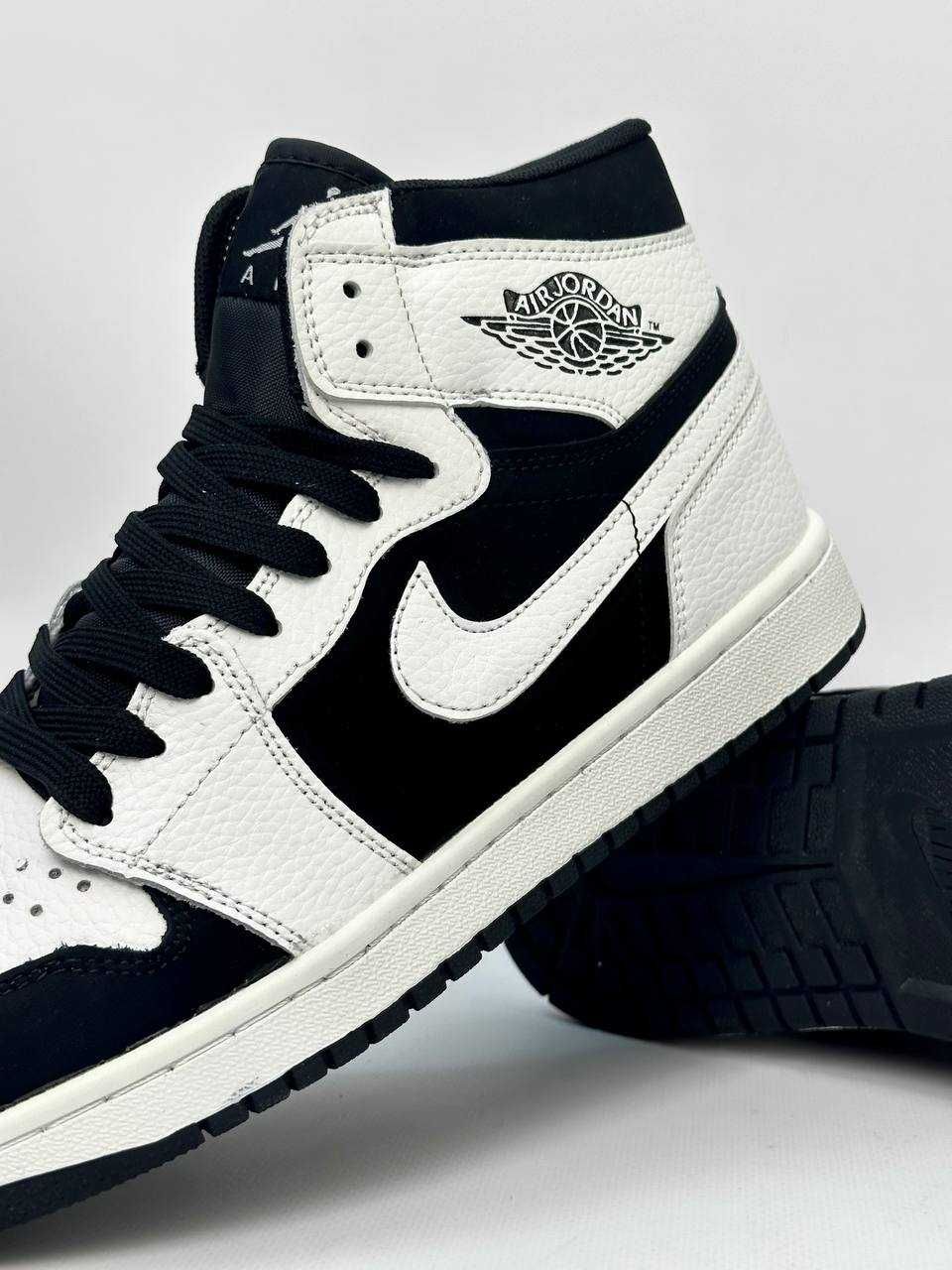 Кросiвки Nike Air Jordan 1 OG (white/black) натуральна шкiра