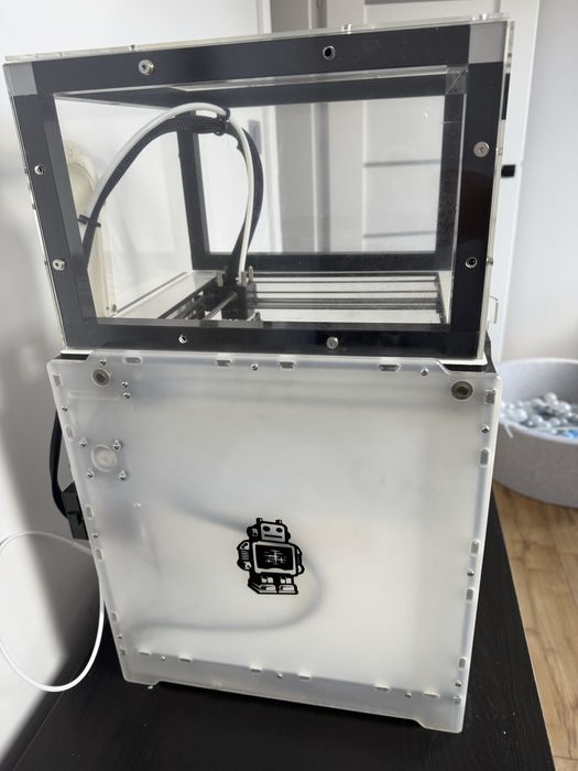 Drukarka3d Ultimaker2-1.7 filament_zamknieta komora