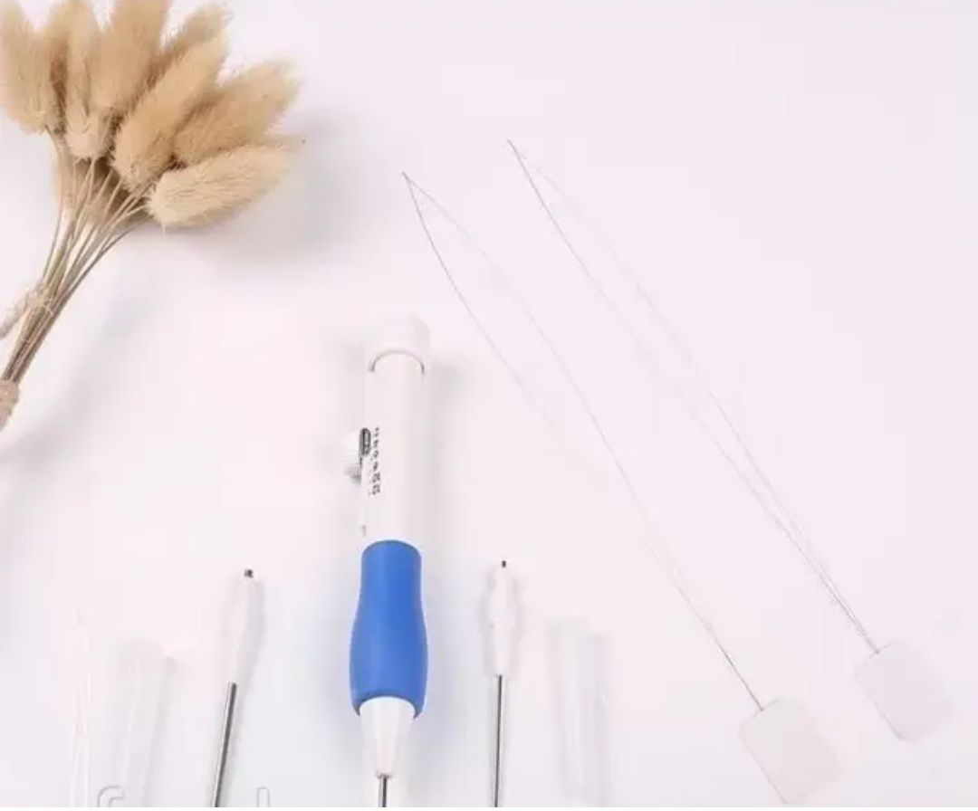 Ручка для вышивки с тремя съемными иглами