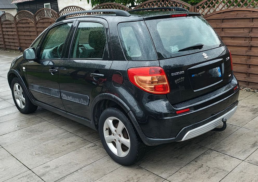 Suzuki SX4 Super cena