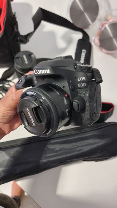 Vendo camera Canon
