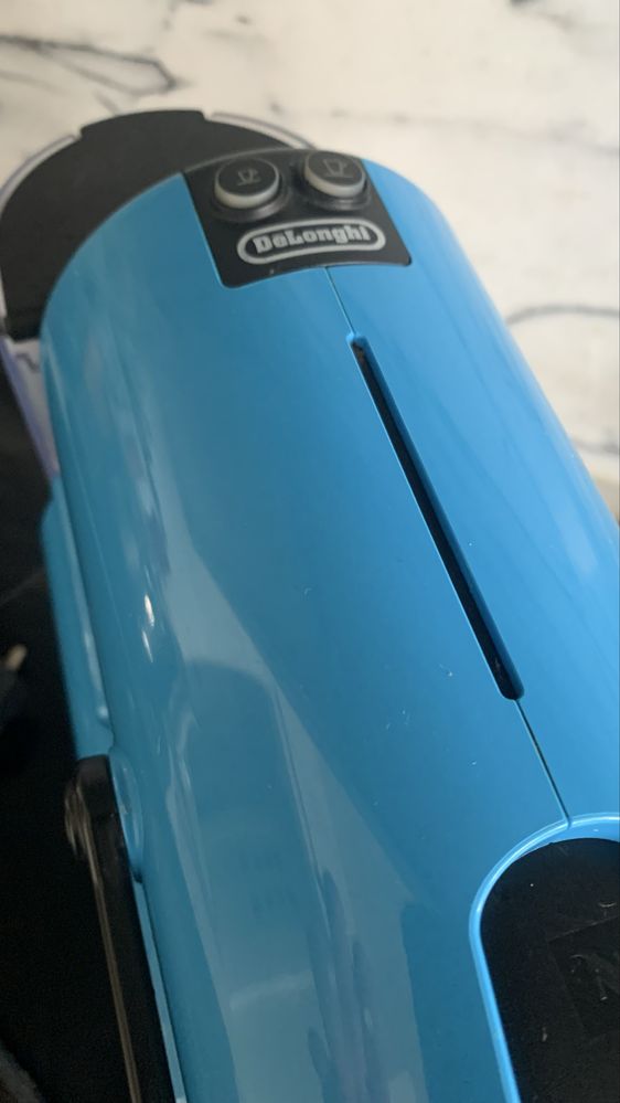 Máquina nespresso edição especial