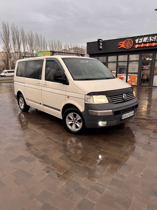 Продам класний бус Т5