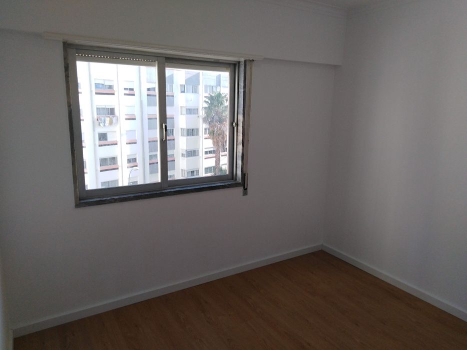 Apartamento T2 em Linda a Velha
