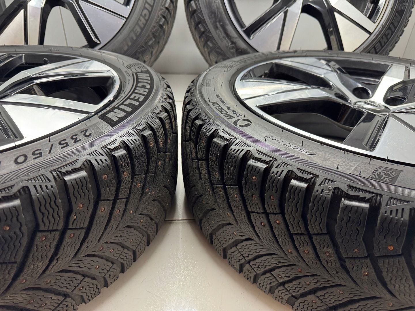 Kola Felgi 19 Volvo Zima R Design XC40 XC60 Oem V60