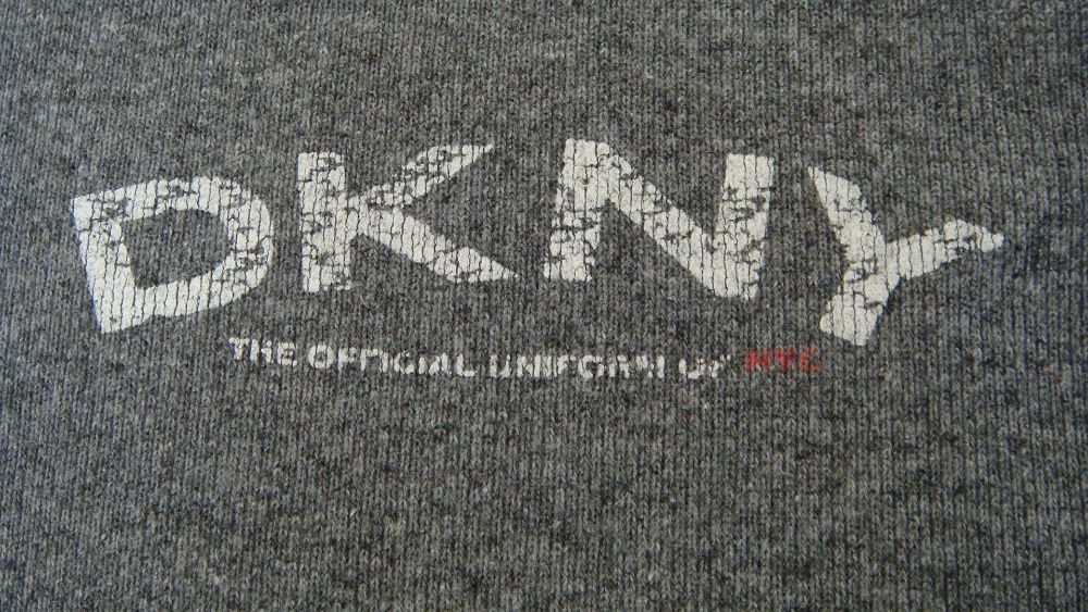 Футболка DKNY серая