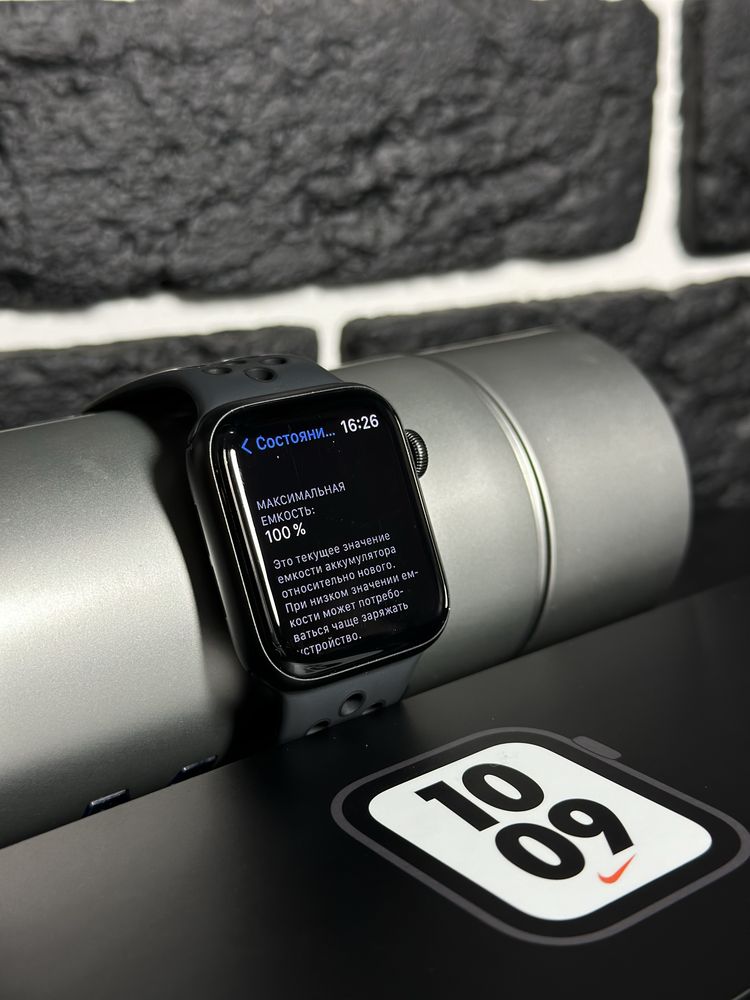 Apple Watch Nike SE 40mm