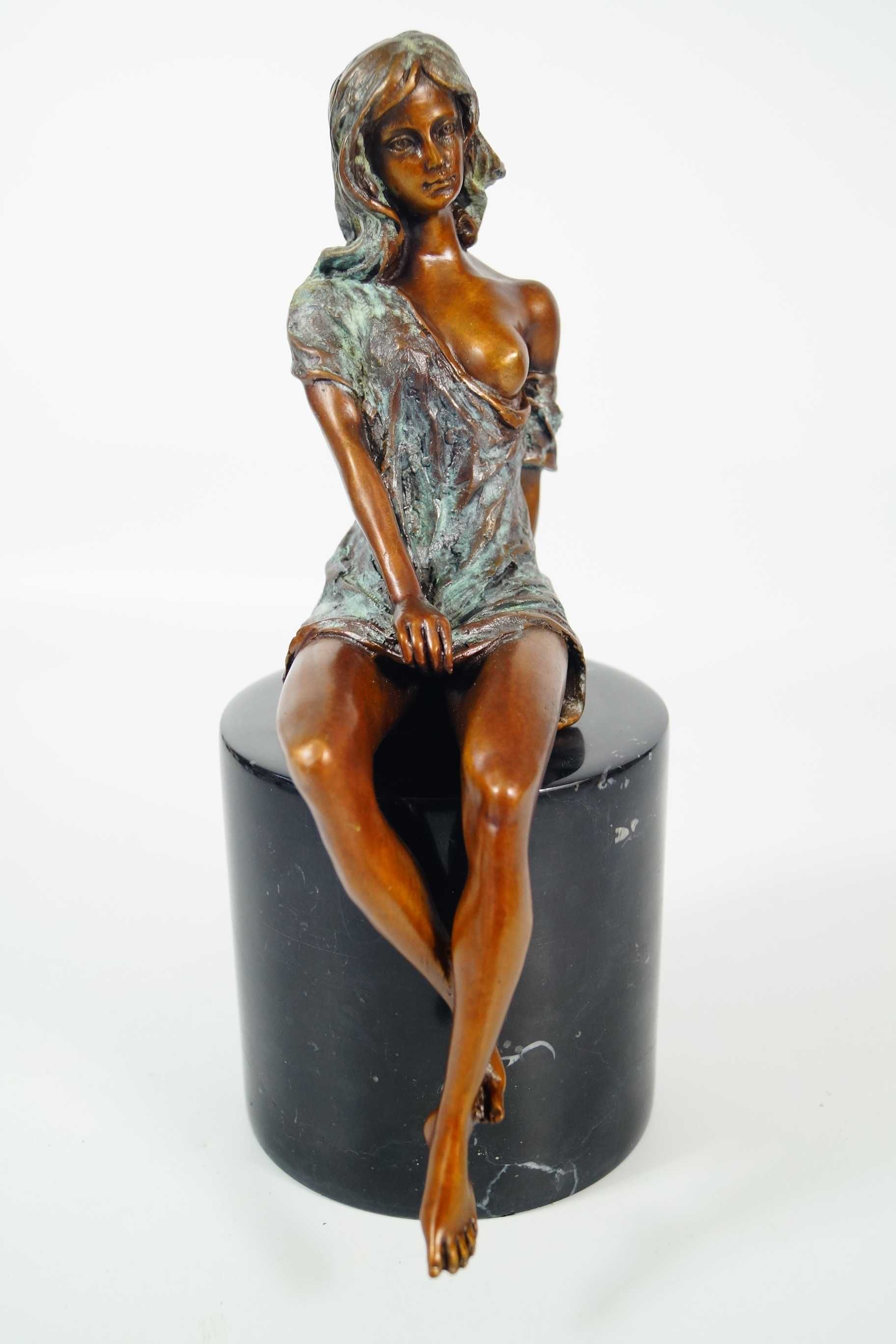 ZMYSŁOWA KOBIETA figura z brązu rzeźba AKT Kobiecy