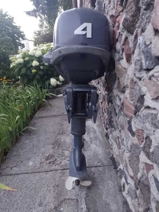 silnik zaburtowy YAMAHA 4KM 4 sów STAN BDB jacht motorówka łódka ponto