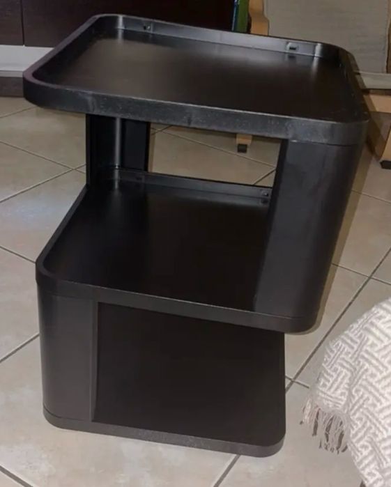 Mesinha de Cabeceira Minimalista e Moderna