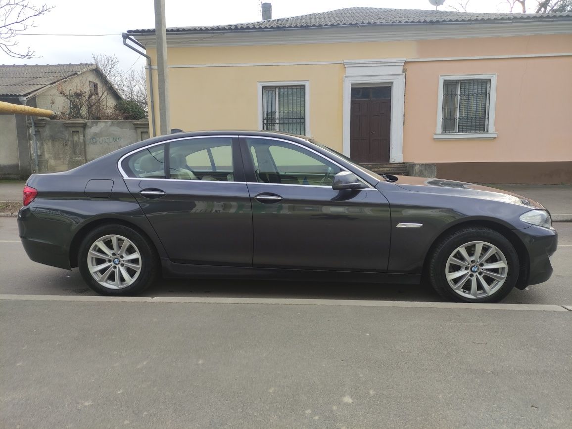 BMW 520i 2013 г.