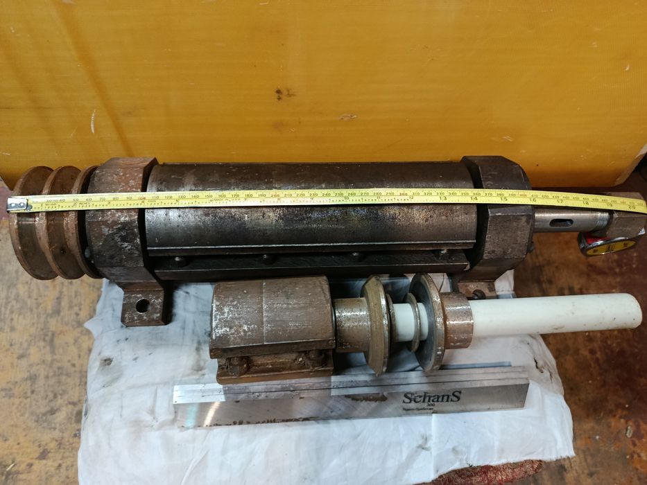 Вал стругальний б/у