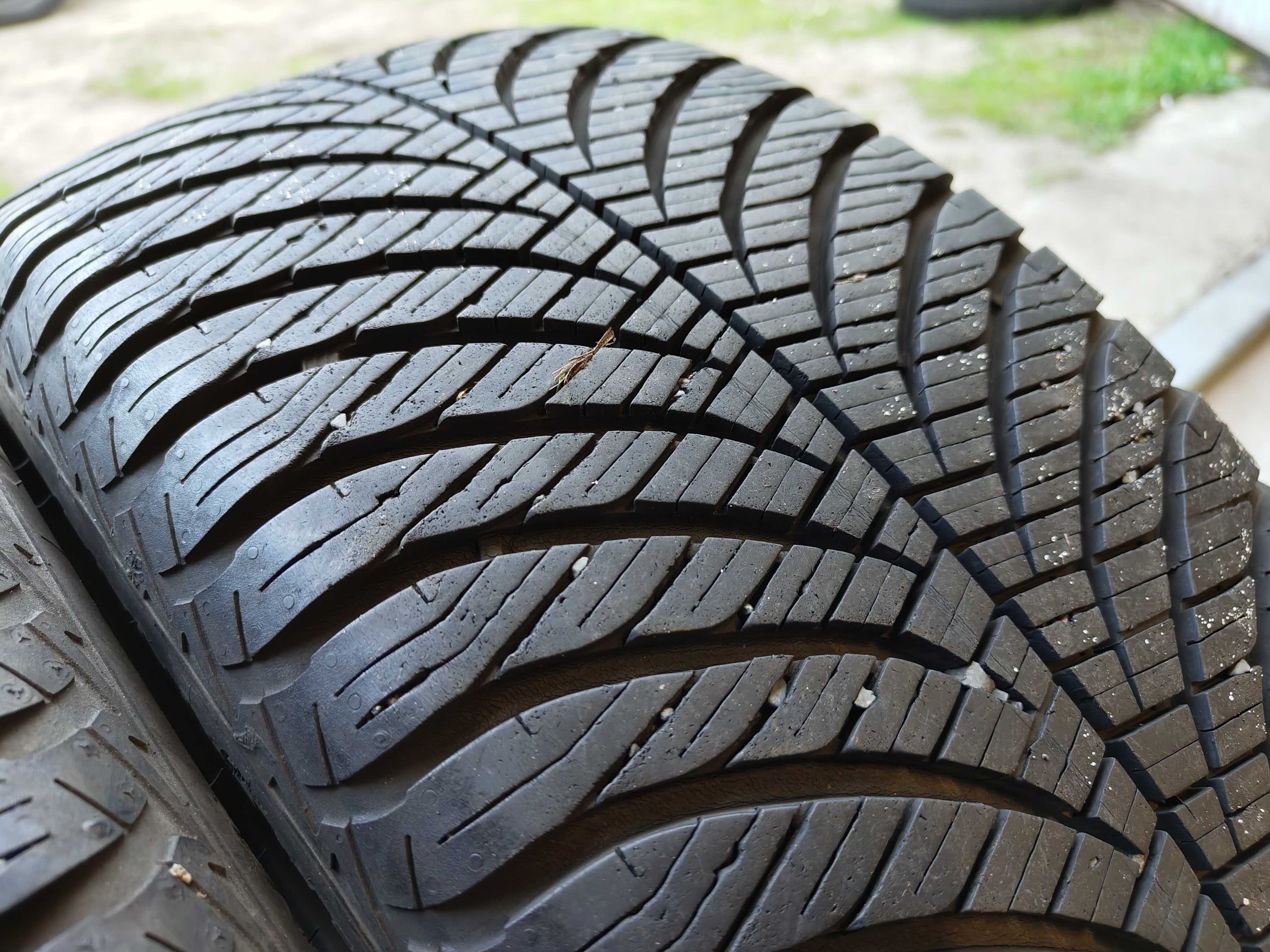 205/50/17 GOODYEAR całoroczne jak nowe ponad 7 mm 2 szt 399 zł 2019