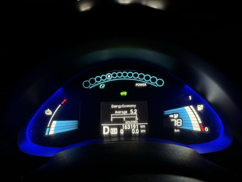 Nissan LEAF AZEO ниссан лиф нісан ліф 2013 электромобиль электричка EV