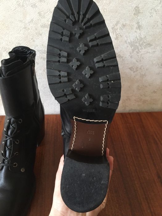 Casadei ботинки р.39-39,5