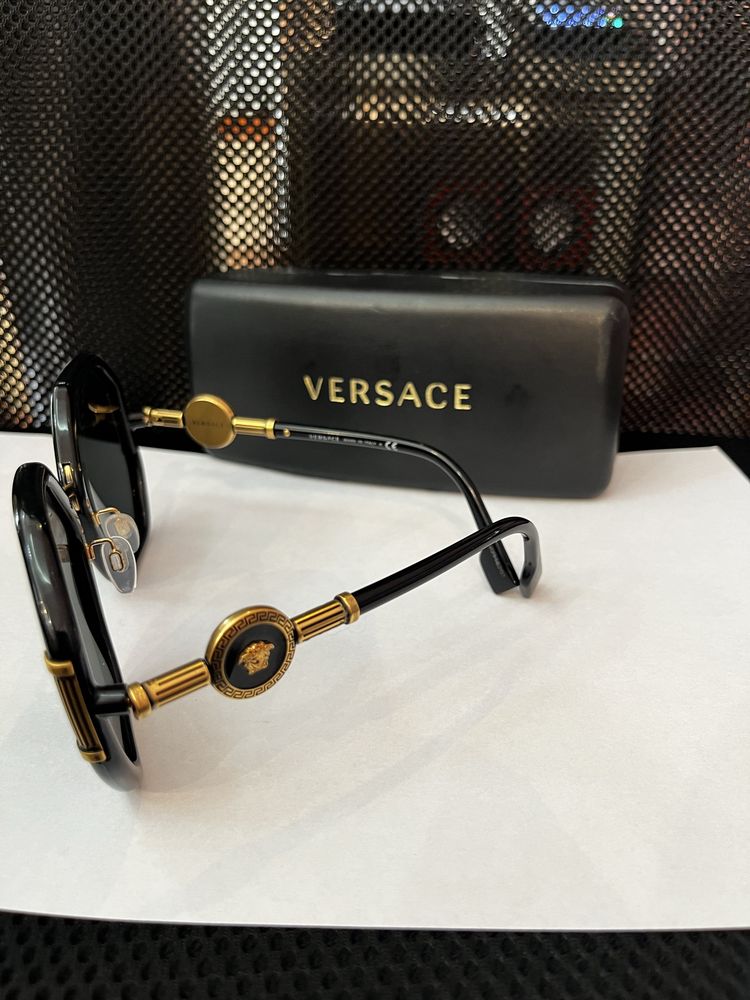Oryginalne okulary Versace