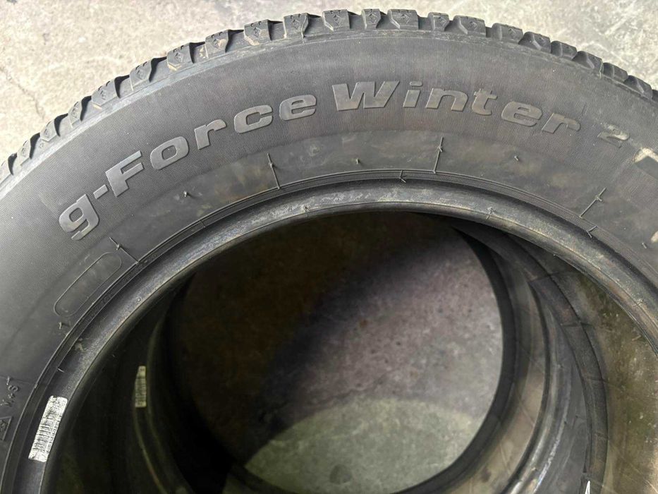 Шины 205/60 R16 BF-Goodrich пара зима (хорошее состояние) L7