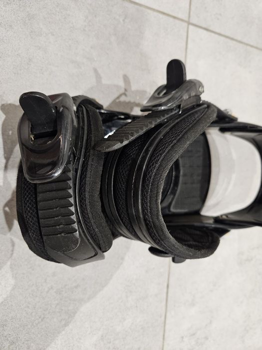 Wiązania snowboardowe S/M Option Contact