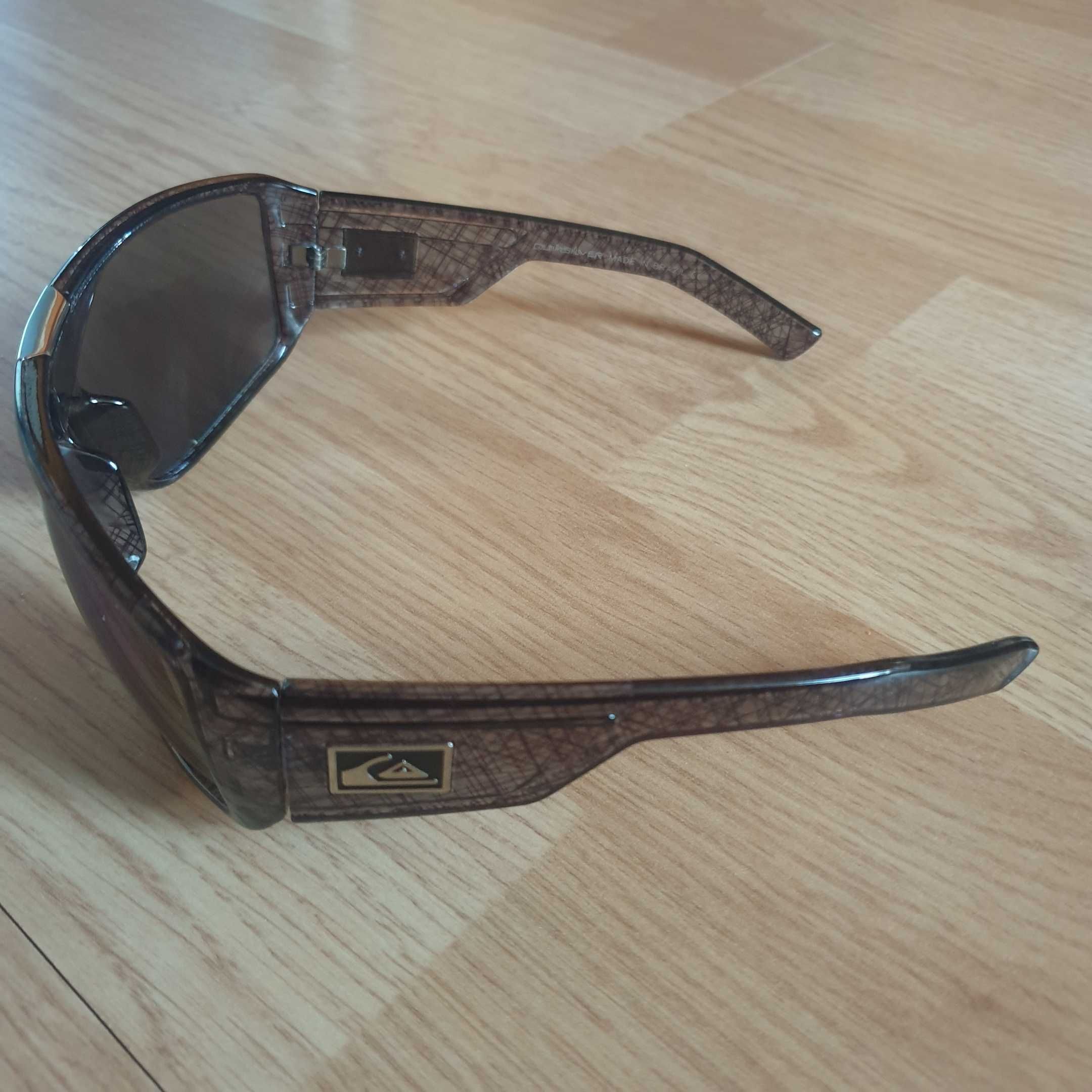 Quiksilver okulary przeciwsłoneczne nowe ciekawa oprawka