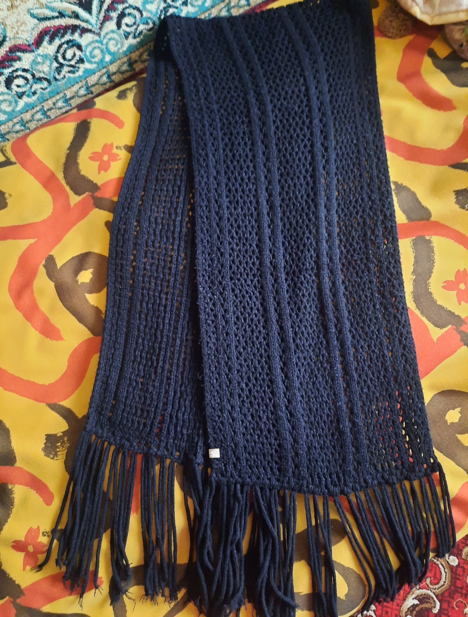 Продам жіночий шарф