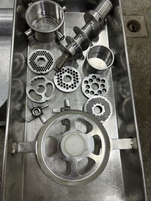 Кутер+мʼясорубка Alexandrwerk ZN 20/82.