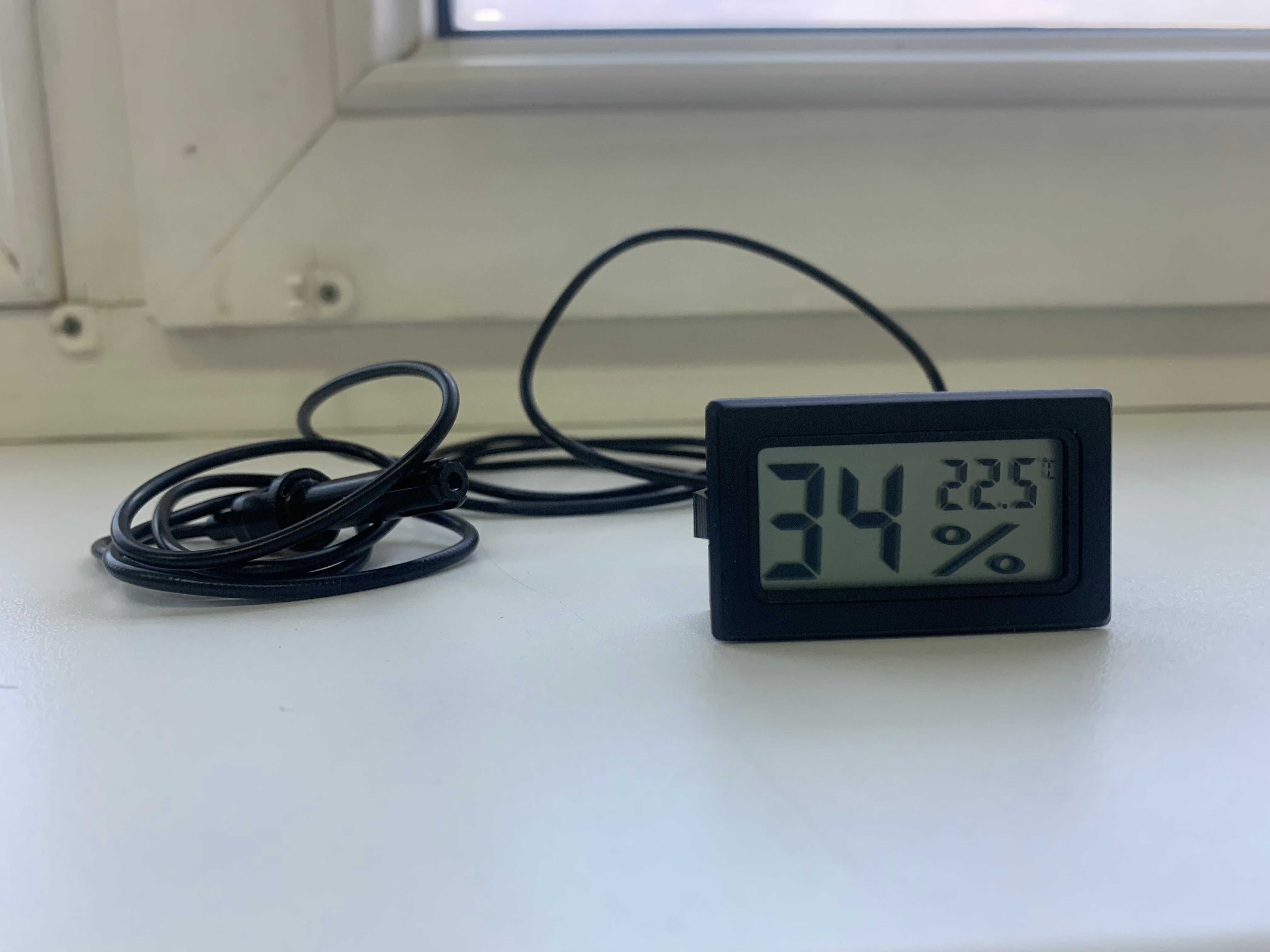 Термометр-гигрометр на батарейках