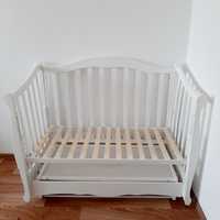 Дитяче ліжко  для немовлят з маятниковим механізмом. Бук.