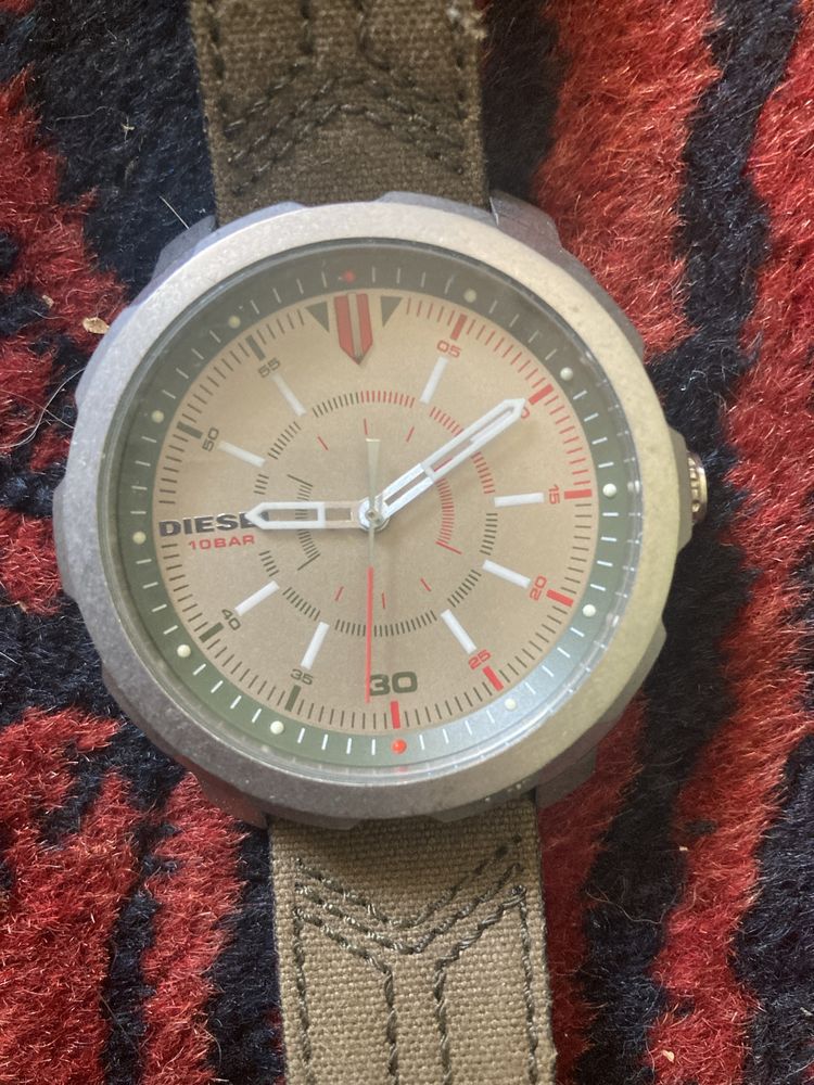 Seis Relogios da Swatch Swiss