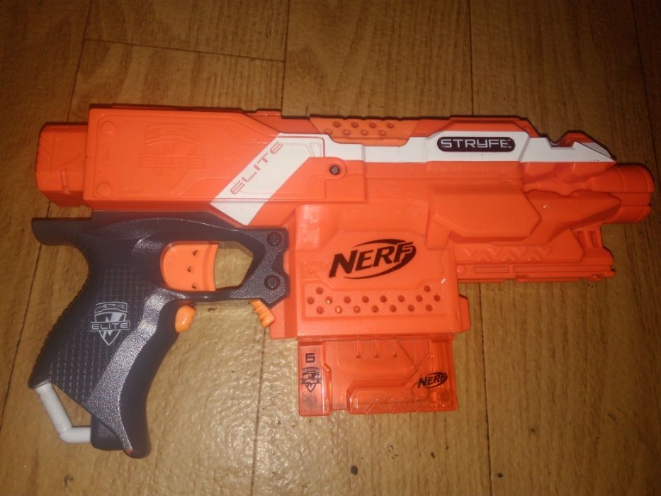 HASBRO Nerf N-Strike Elite Stryfe Półautomat A0200