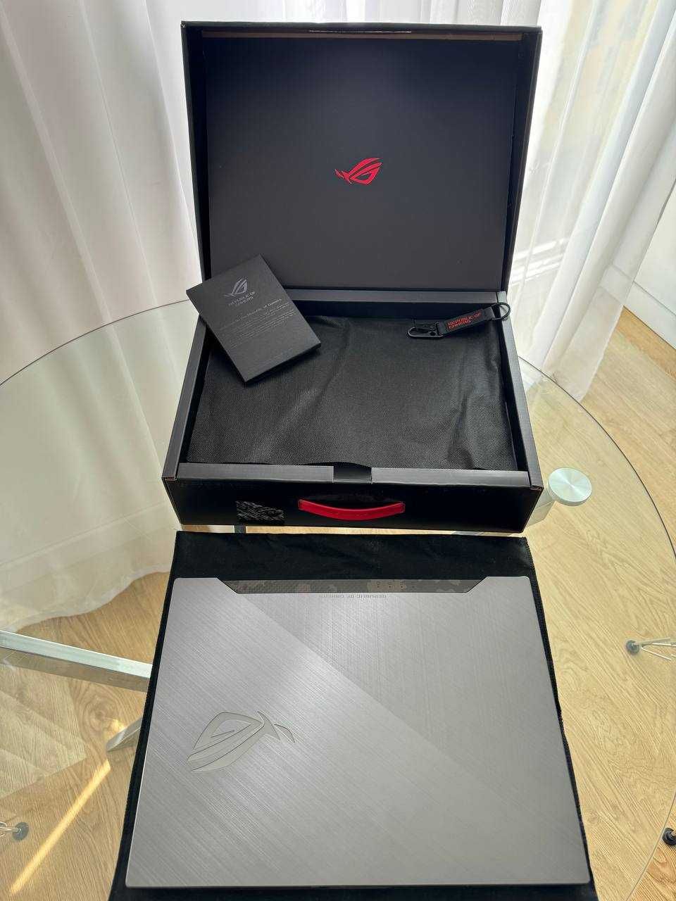 Игровой ноутбук ASUS ROG STRIX SCAR II