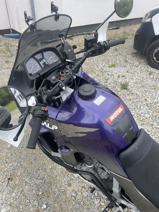 Hoda transalp 600
